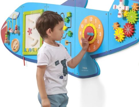 50673 – WALL TOY AIRPLANE